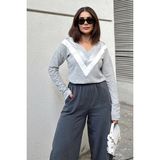 New Laviva Kadın Gri Uzun Kollu V Yaka, Deri Detaylı, Color Block Bluz Sweatshirt & Pamuklu Kazak - 36