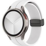 Nezih Case Samsung Galaxy Watch 6 Classic 43 / 47 mm Uyumlu Kordon Magnet Tokalı Silikon Strap - Beyaz