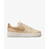 Nike Air Force 1 '07 DQ7569-102 Sarı Kadın Spor Ayakkabı