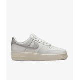 Nike Air Force 1 '07 Kadın Beyaz Sneaker - DQ7569-100