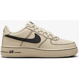 Nike Air Force 1 Lv8 Unisex Spor Ayakkabı - Bej