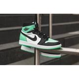 Nike Air Jordan 1 Retro High Og Green Glow White Black