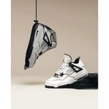 Nike Air Jordan 4 Retro