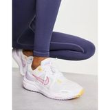 Nike Air Zoom Vomero 16 Running Kadın Koşu Antrenman Ayakkabısı - Beyaz