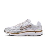 Nike BV1021-109 P-6000 Beyaz Kadın Sneaker