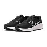 Nike Downshifter 13 Kadın Yol Koşu Ayakkabısı -Siyah