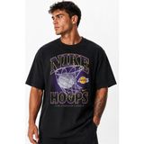 Nike Los Angeles Lakers Courtside Loose Fit Mens Tee Erkek Grafik Baskılı Bol Kesim Tişört Siyah