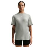 Nike One Relaxed Dri-Fit Kadın Gri Antrenman T-Shirt FN2814-085