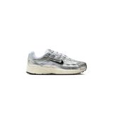 Nike P-6000 Retro Koşu Stili Günlük Spor Ayakkabı Beyaz / Metalik Gümüş / Siyah