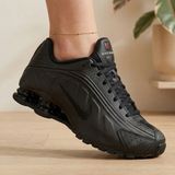Nike Shox R4 Siyah Günlük Yürüyüş Ayakkabısı CW2626-003 !!dar Kalıp!!