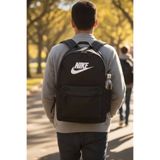 Nike Sırt Ve Okul Çantası En: 30 cm, Boy: 43 cm, Derinlik: 15 cm