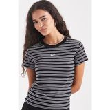 Nike Sportswear Chill Striped Slim Fit T-Shirt Kadın Kısa Kesim Çizgili Tişört Siyah