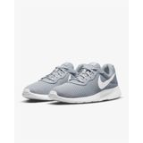 Nike tanjun gris homme best sale