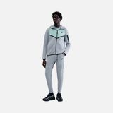 Nike Tech Fleece Jogger Dar Kesim Erkek Eşofman Altı / IH4303-012 - Gri