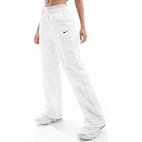 Nike Trend Woven Baggy Parachute Pants Kadın Dokuma Bol Kesim Paraşüt Eşofman Altı Beyaz