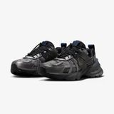 Nike V2K Run Kadın Gri Spor Ayakkabı (Dar KALIP)HQ4053-001