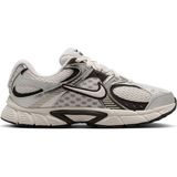 Nike V5 Rnr (Gs) Şık ve Rahat Çocuk Günlük Ayakkabı - Gri