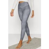 Nike Yoga High Rise 7/8 Length Tight Kadın Nakış Swooshlu İç Yan Cepli Yüksek Bel Tayt Beyaz Siyah