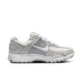 Nike Zoom Vomero 5 Kadın Beyaz Sneaker