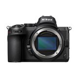 Nikon Z5 Body Dijital Fotoğraf Makinesi