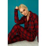Nisanca Kışlık Düğmeli Ekose Desen Yılbaşı Temalı Kadın Süet Pijama Takımı