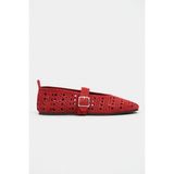 NİŞANTAŞI SHOES Patter Kırmızı Süet Zımbalı Hakiki Deri Toka Detay Düz Taban Kadın Babet