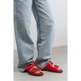 NİŞANTAŞI SHOES Ting Kırmızı Mat Çift Toka Detay Düz Taban Kadın Terlik