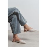 NİŞANTAŞI SHOES Tracy Bej Dantel Detay Arka Bantlı Tokalı Kadın Babet Sandalet