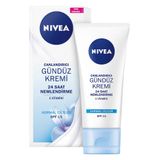 Nivea Essentials 24 Saat Nemlendirici Açık Ton 50 ml Gündüz Kremi