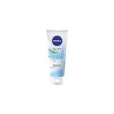 Nivea Soft 75 ml Nemlendirici Bakım Kremi + Care Dudak Bakım Kremi