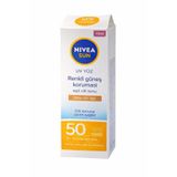 NIVEA SUN SPF50 Renkli Yüksek Güneş Koruyucu Yüz Kremi 50ml, Parfümsüz, Cilt Tonu Eşitleyici