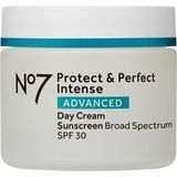 No7 Protect & Perfect Spf30 Gündüz Kremi 50Ml