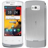 Nokia 700