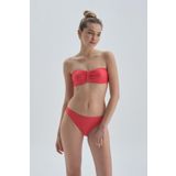 Normal Bel Kırmızı Bikini Alt