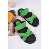 NOSEY SHOES ZOE MODEL HAKİKİ DERİ YEŞİL İÇİ FUSPETLİ KAYMAZ TABAN ÇAPRAZ BANT TOKALI KADIN TERLİK