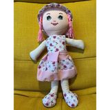 Nostalji Kutusu Pembe Saçlı Desenli Kız Oyuncak Elbiseli Bez Bebek Uyku Arkadaşı 50 cm Hediyelik Doğum Günü Hediyesi