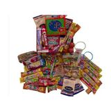 Nostaljik Lezzetler Orta Boy Hediye Kutusu 400 gr Karışık Tatlar ve Eğlenceli Oyuncaklar İçerir
