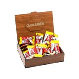 Nostaljik Lezzetler Sevdiklerinize Özel Ahşap Kutusunda 24 Adet Petito ( Canım Annem Yazılı ) - 1 Adet