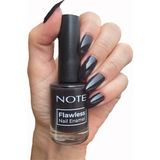 Note Cosmetics Flawless Oje 70 Mystery Night Siyah Yüksek Parlaklık ve Hızlı Kuruma 10 ml