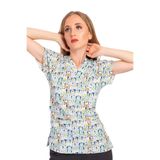Nur Medikal Giyim Unisex Panda Ayı Kardeşler Desenli Doktor Hemşire Hastane Veteriner Scrubs Tek Üst Forma, XL Beden, Karışık Renkli