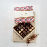 Nutat 300G Spesiyal Hediye Çikolatası - Dubai Çikolatalı & Karışık Dolgulu Gurme Seçki - Geleneksel Motif