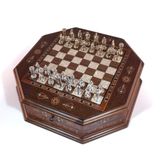OCTAGON CEVİZ SATRANÇ SETİ (41X41X10 cm)