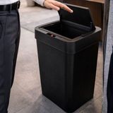 Odea 50 Litre Sensörlü Çöp Kovası, Otomatik Temassız Akıllı Çöp Kutusu, Dokunmatik Açma Özellikli, Sessiz Kapanan, Büyük Boy Mutfak, Ofis ve Ev Için Siyah - Abanoz