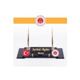 Ofistike Adalet Bakanlığı Logolu Türk Bayraklı Masa Isimliği Bayrak Logolu Elit Kristal Ofis Masaüstü Isimlik