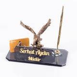 Ofistike Kartal Biblolu Kristal Masa Isimliği Altın Renk Kristal Masaüstü Isimlik Yeni Iş Ofis Hediyesi