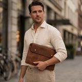Oh Deer Leather Hakiki Deri Laptop Kılıfı 13-14 inç MacBook Air & Pro Uyumlu – Çift Bölmeli Minimal Sleeve - Kahverengi