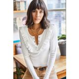 Olalook BLZ19001667 Kadın Ekru Fırfırlı Patlı Kaşkorse Bluz