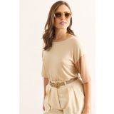 Olalook Kadın Bej Camel Renk Bloklu Dökümlü Viskon Tişört TSH-19000928