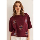 Olalook Kadın Bordo Göz Baskılı Varak Detaylı Tişört TSH-19000770