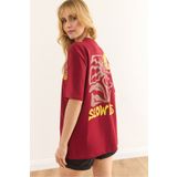 Olalook Kadın Bordo Slow Bliss Ön Arka Baskılı Pamuk Tişört TSH-19000896
